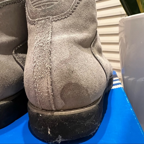 Adidas suede boots Men US 13 - Picture 10 of 15